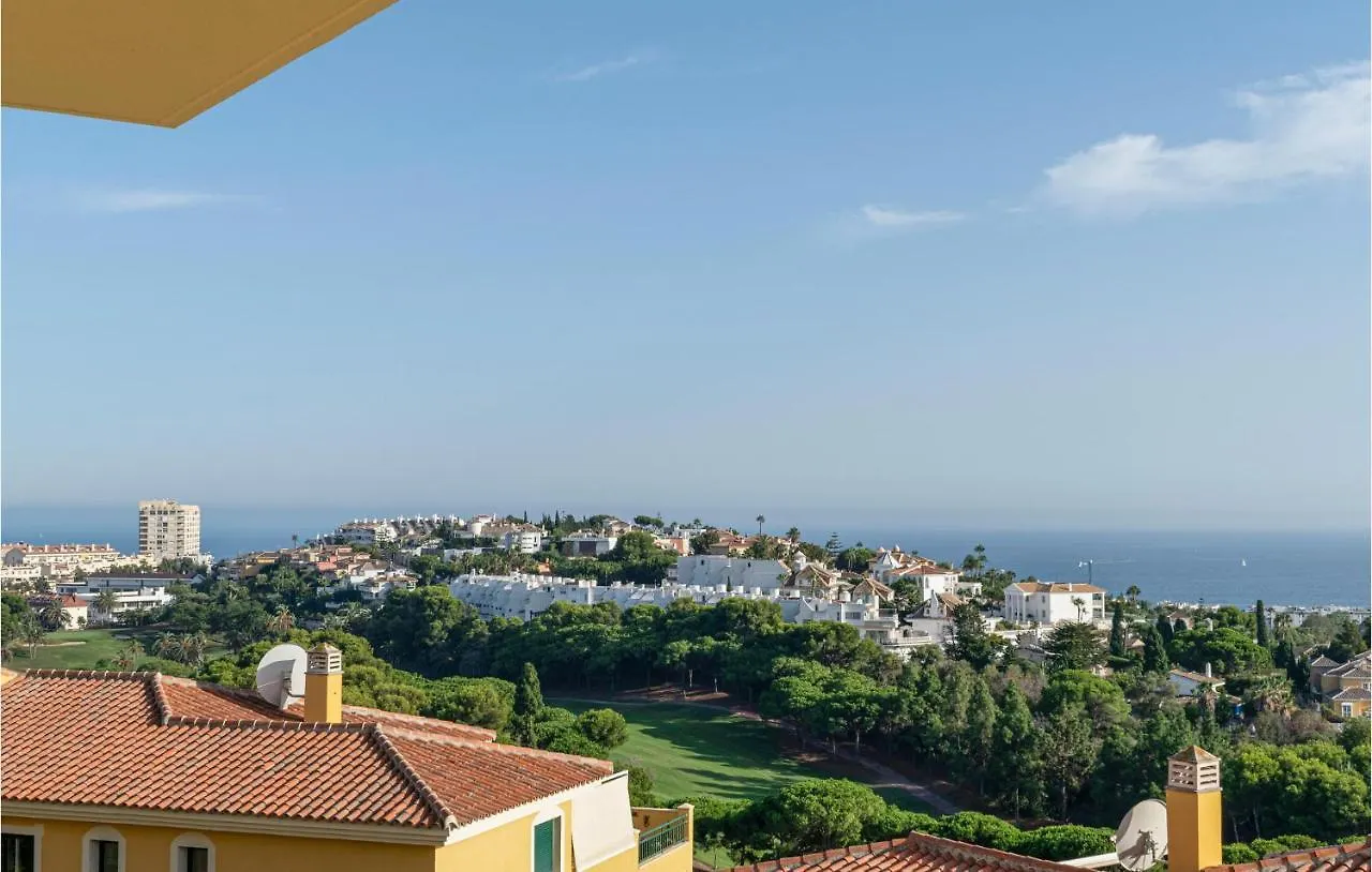 Stunning Apartment In Benalmadena Costa Arroyo De La Miel
