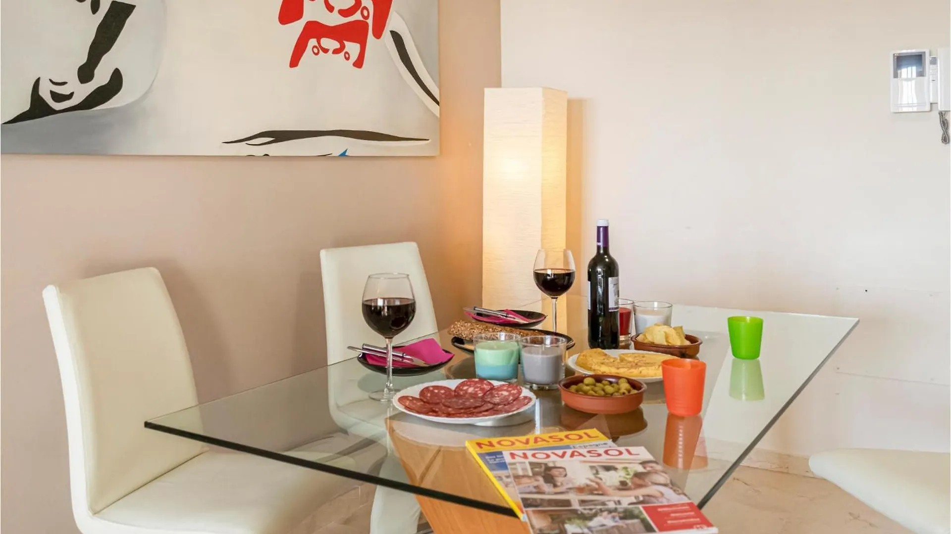 Stunning Apartment In Benalmadena Costa Arroyo De La Miel
